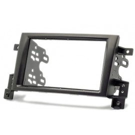 Suzuki Grand Vitara, Escudo 2005-2017 Carav 09-001