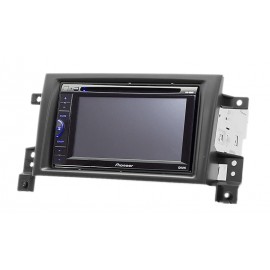 Suzuki Grand Vitara, Escudo 2005-2017 Carav 09-001