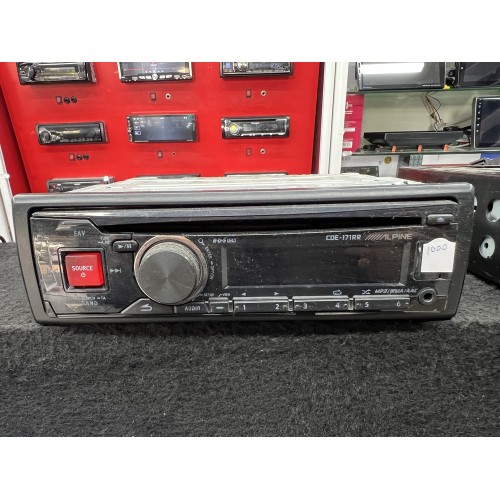 ALPINE CDE-171RR (Б/У)
