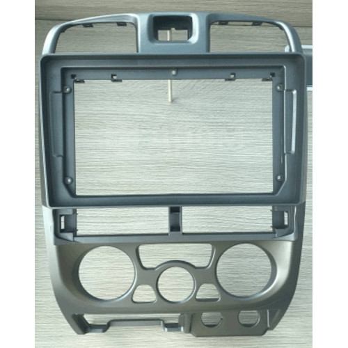 ISUZU D-MAX 2002-06 CARAV 22-492 9-INCH